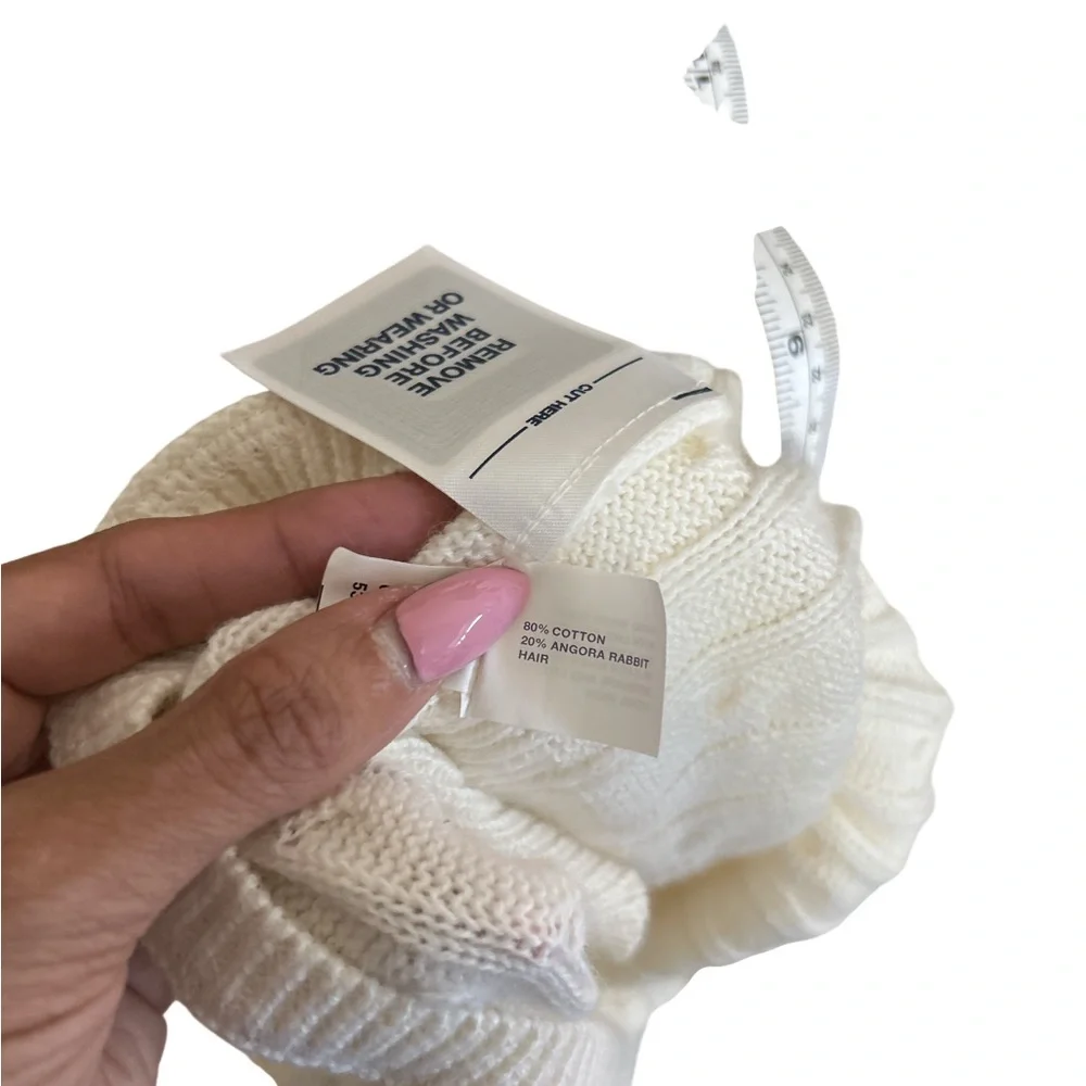 NWT GAP Ivory Cable Knit Sweater Large Cotton Angora V Neck Preppy Classic - Picture 9 of 9